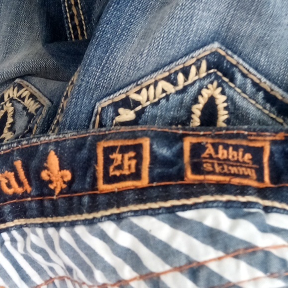 Rock Revival Jeans Women's 26 Abbie Skinny Embellished Embroidered Fade NWOT - Picture 7 of 8